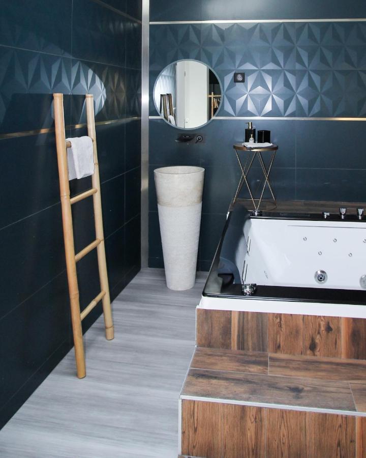 L'Ecrin Champenois - Suite Avec Balneo Et Sauna Prives Chalons-en-Champagne Exterior photo